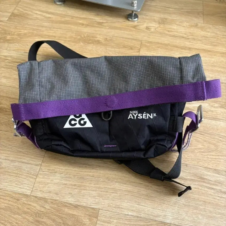 [BUNJANG] Nike ACG Isen 3L Crossbody Bag / 나이키 ACG 아이센 페니 팩 3L 크로스백 가방 힙색