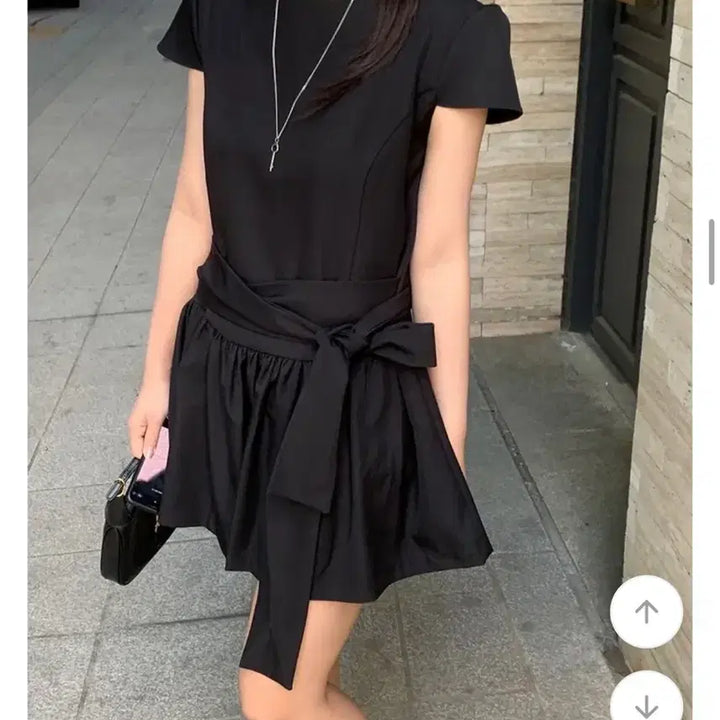 [BUNJANG] Black Mini Dress with Ribbon Detail / 블랙 미니 원피스