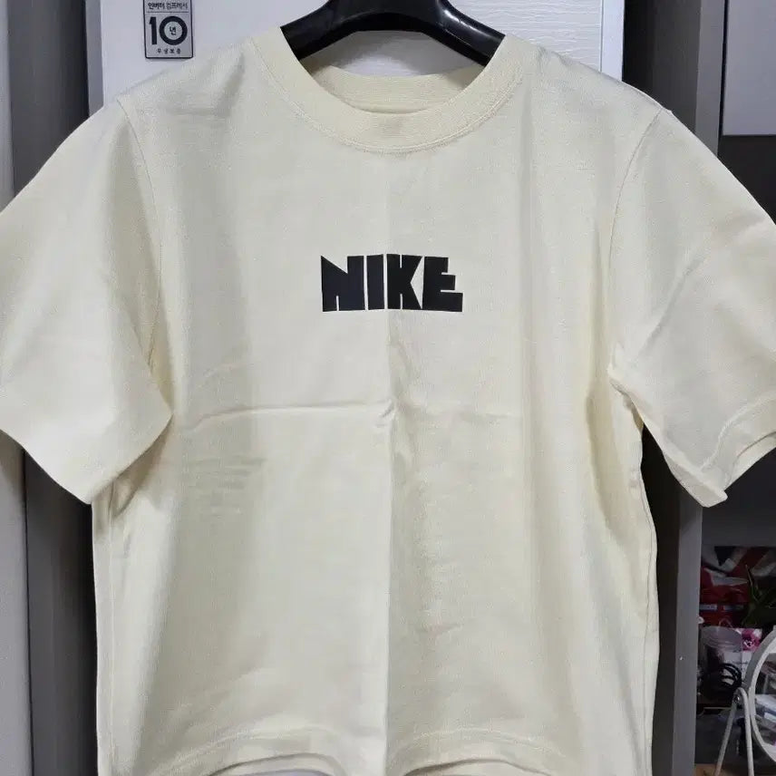 [BUNJANG] Nike Logo Short Sleeve T-Shirt Ivory / (상태최상)나이키 로고 반팔 티셔츠 아이보리