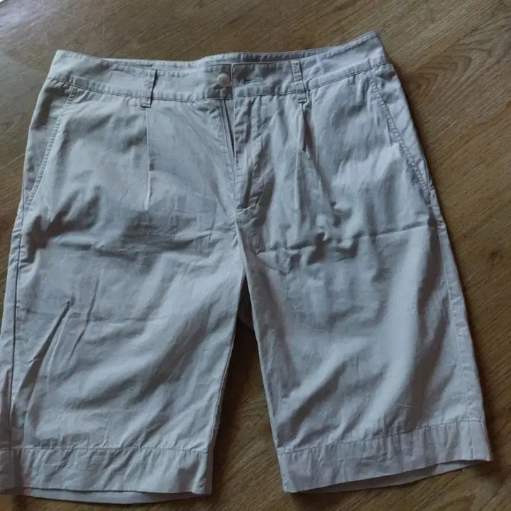 [BUNJANG] Beige Cotton Shorts Size 66 / 베이지색 반바지 면바지 66