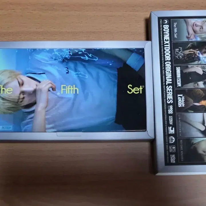 [BUNJANG] BOYNEXTDOOR THE WORLD IS OUR PORTRAIT Version Album Seongho / 보넥도 디 액션 프레임 버전 앨범 <성호>