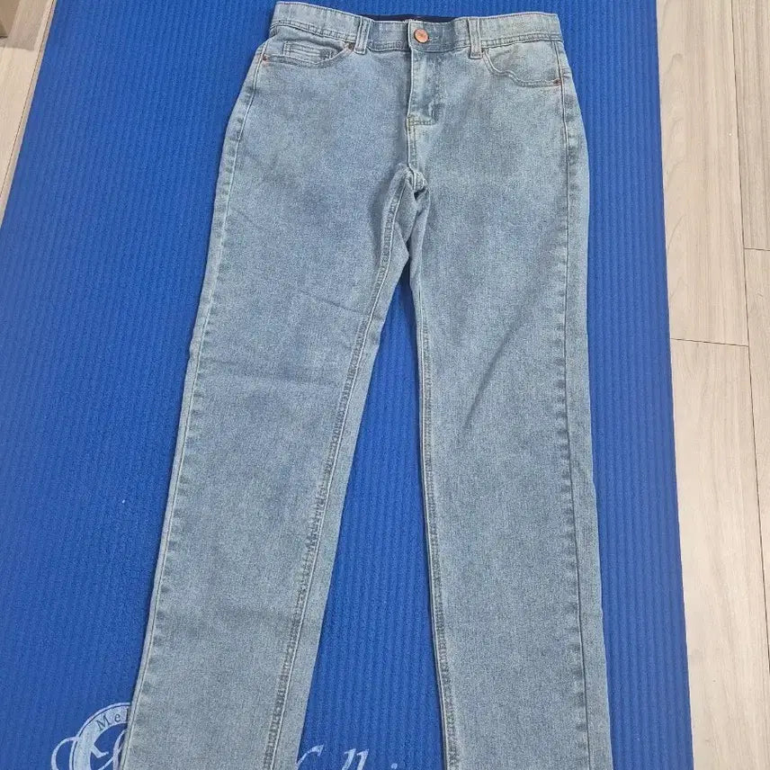 [BUNJANG] Indigo Bank Light Wash Denim Jeans (30-inch) / 연청 청바지 30인치 (새상품)