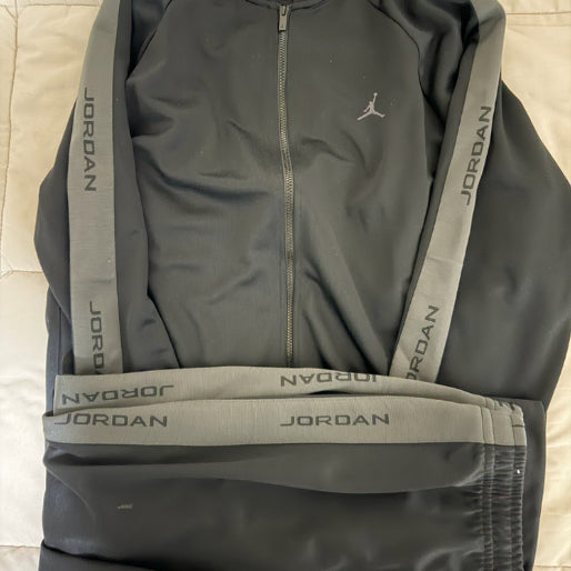 [BUNJANG] Nike Jordan Essentials Crack Tracksuit Set XXXL / 나이키 조던 에센셜 크랙 자켓 상하 세트 3xl XXXL 빅사이즈