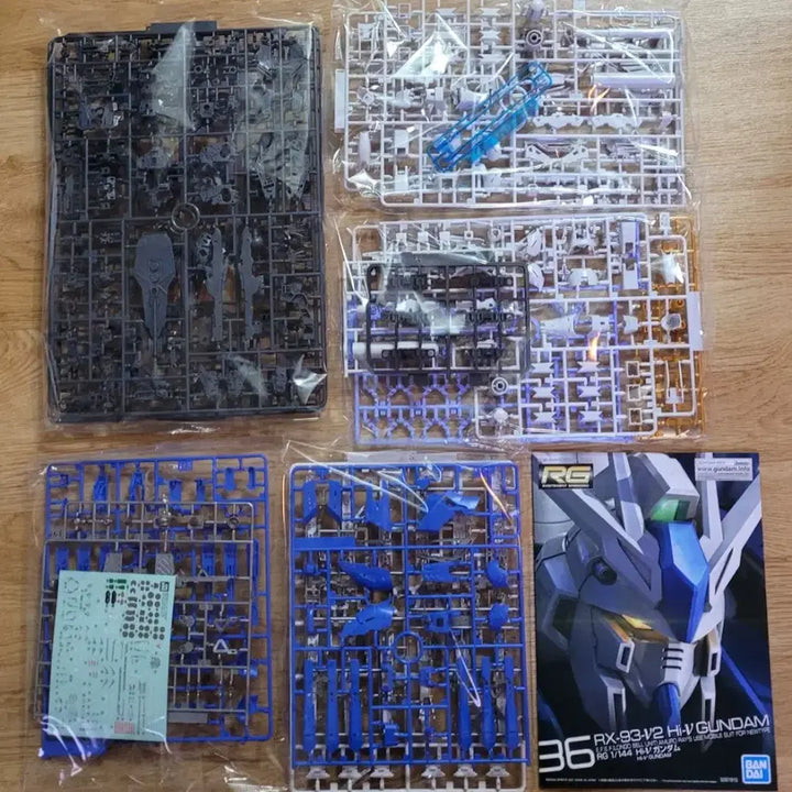 [BUNJANG] Bandai RG Hi-Nu Gundam Hyper Mega Launcher Fin Funnel Set / 반다이 RG 하이뉴 건담+옵션파츠 하이퍼매가런처 핀판넬세트
