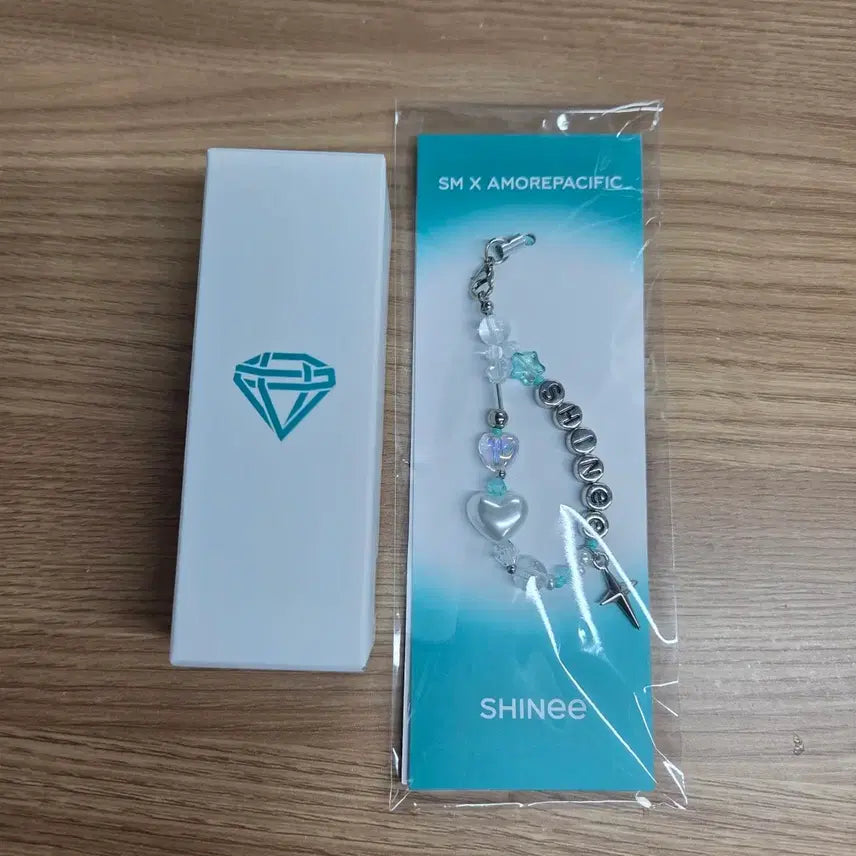 [BUNJANG] SHINee Shining Bomb Keyring / 샤이니 샤팅밤 비즈 키링 판매