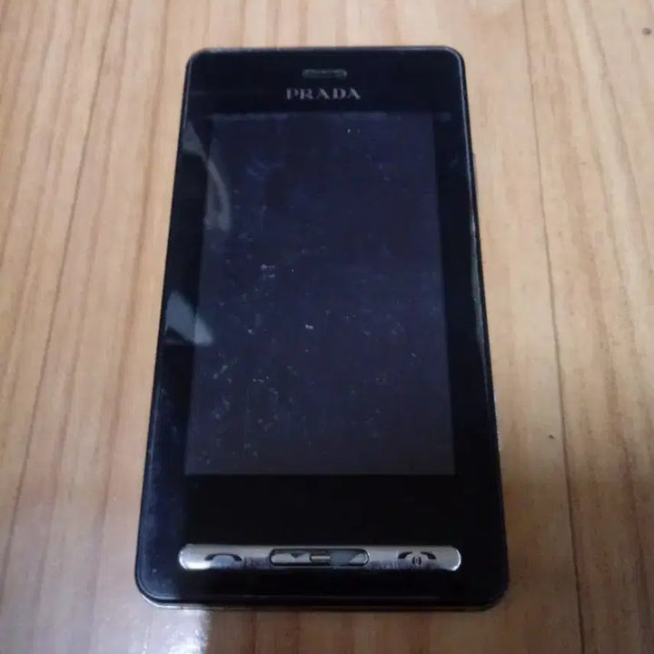 [SOLD OUT] LG 프라다폰 LG-LB310