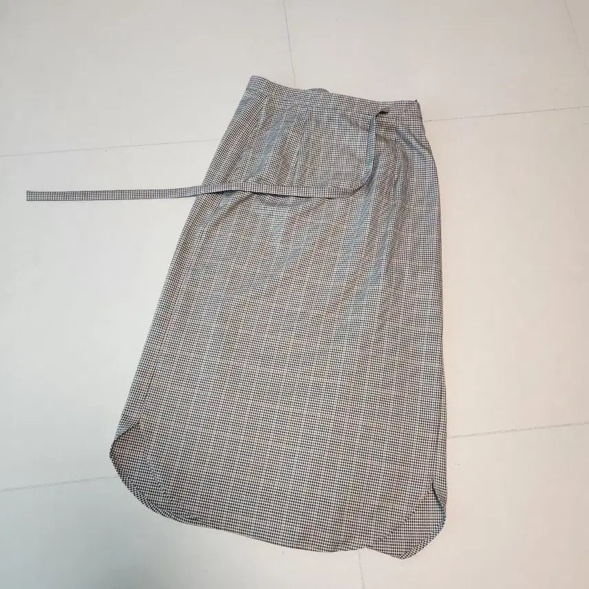 [BUNJANG] Recto Check Pattern Wrap Skirt / 렉토 체크 패턴 랩 스커트 free