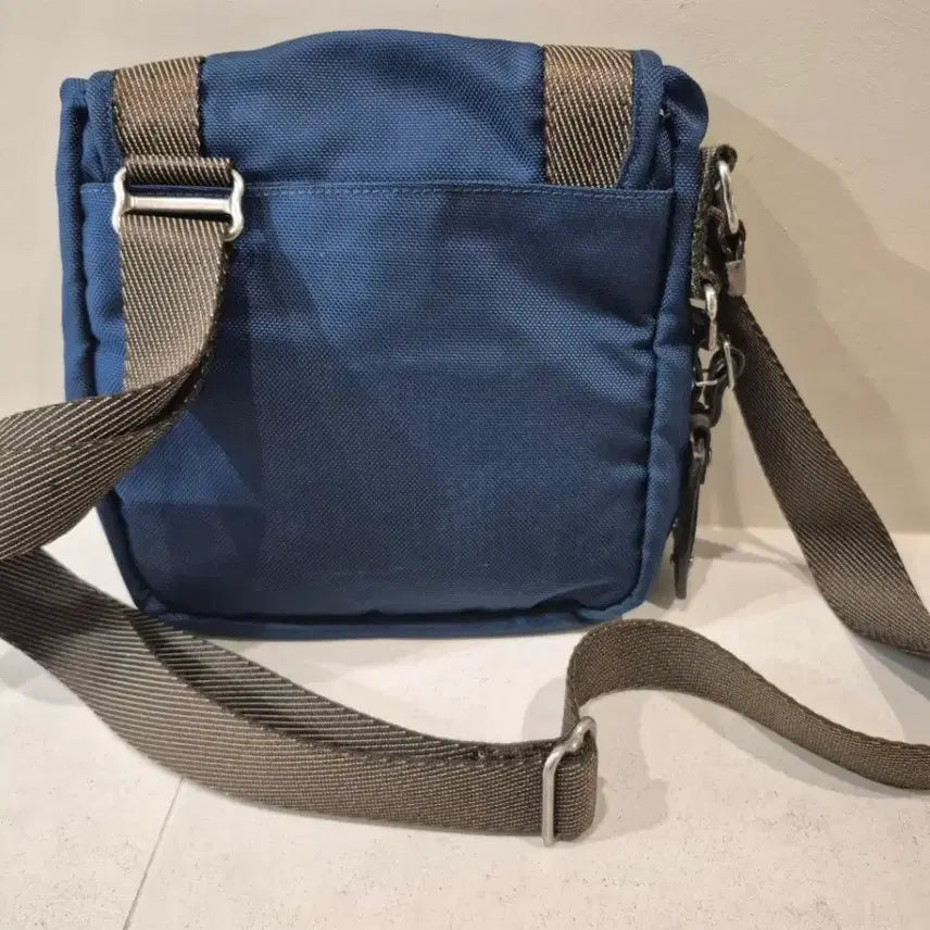 [BUNJANG] Tumi Alpha Bravo Kirby Mini Crossbody Bag Navy / 투미 정품 커비 알파브라보 미니 크로스백 PR1993 판매합니다