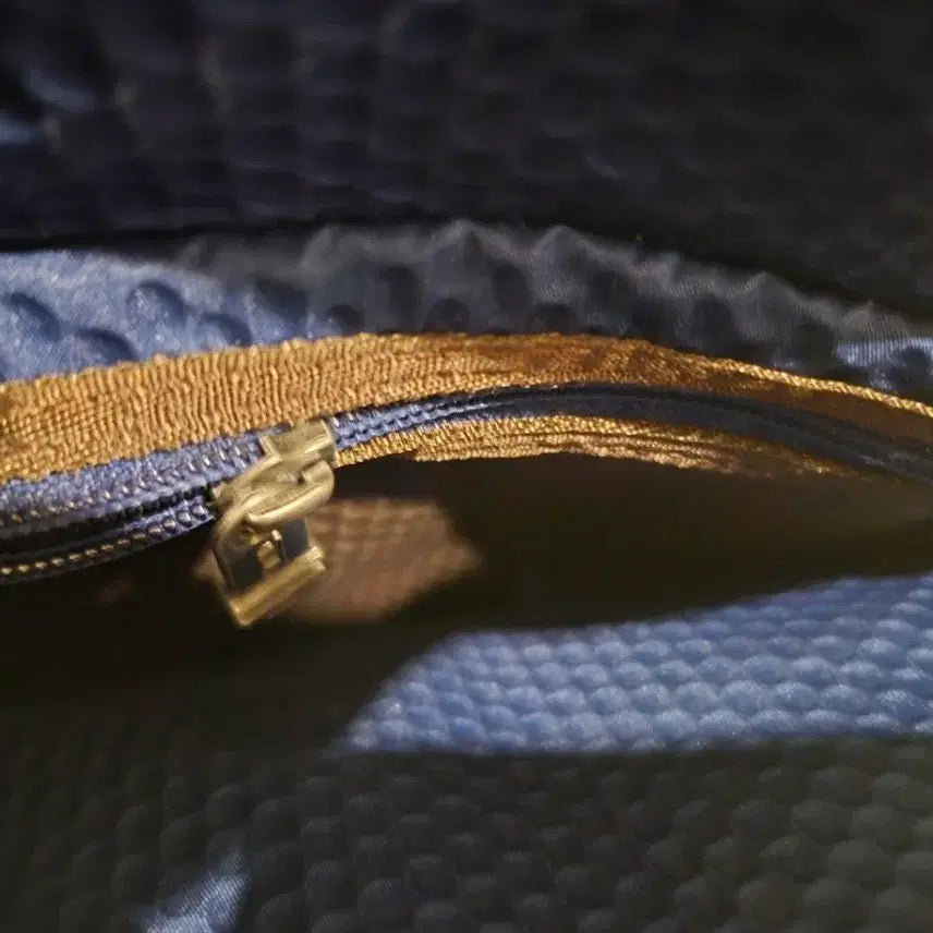 [BUNJANG] Tumi Alpha Bravo Kirby Mini Crossbody Bag Navy / 투미 정품 커비 알파브라보 미니 크로스백 PR1993 판매합니다