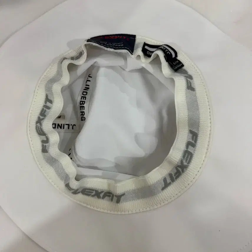 [BUNJANG] J.Lindeberg White Bucket Hat Golf Cap / 제이린드버그 화이트 버킷햇 골프 모자