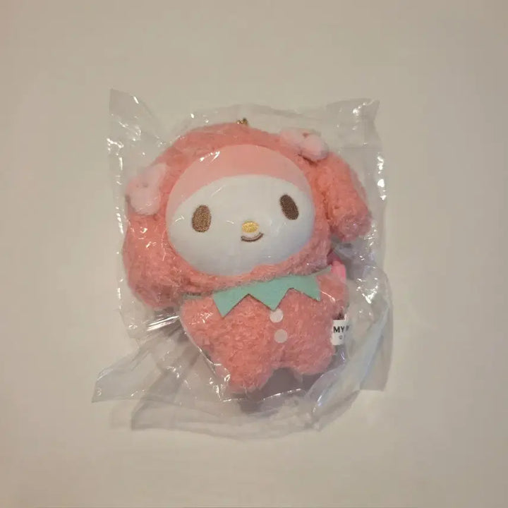[BUNJANG] Sanrio My Melody Strawberry Narikiri Mascot Plush / 산리오 무뉴구루미 나리키리 이치고 딸기 마이멜로디 마스코트 인형