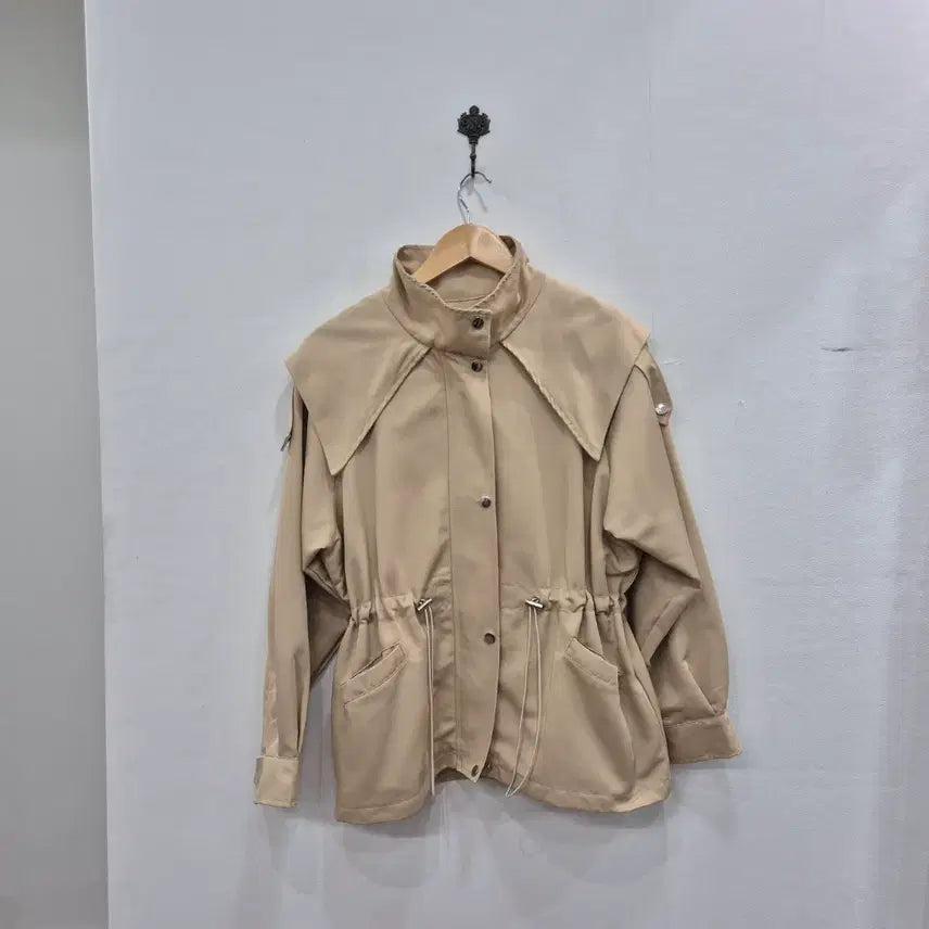 [BUNJANG] Beige Collar Neck Jacket / 베이지색 칼라넥 여성 자켓
