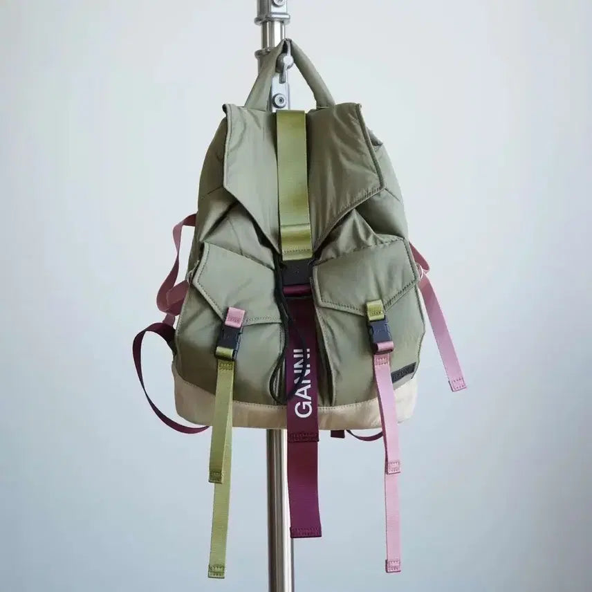 [BUNJANG] GANNI Padded Nylon Backpack Khaki / GANNI 패딩 나일론 백팩 카키