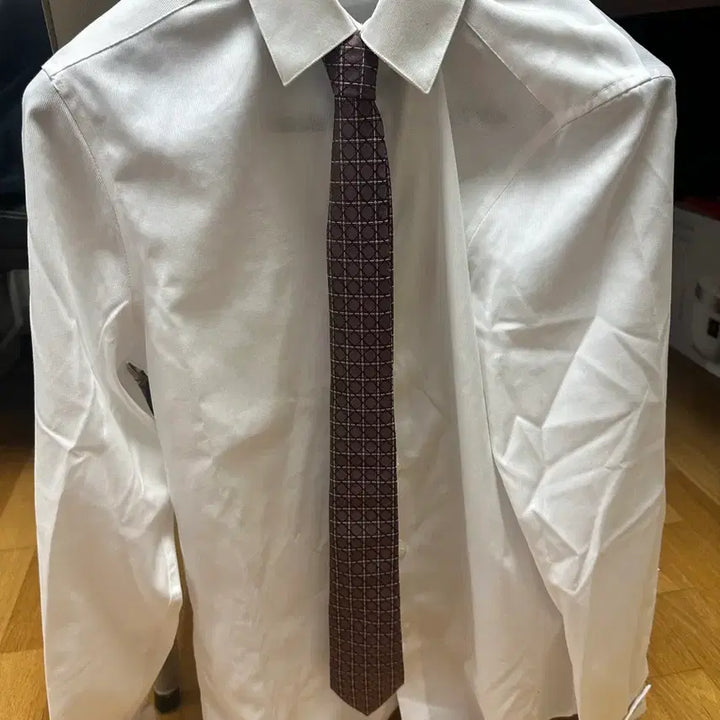 [BUNJANG] Dior Cannage Pattern Silk Tie - Burgundy / 디올 넥타이 까나쥬 패턴 와인색