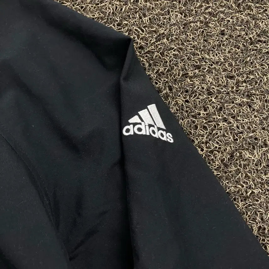 [BUNJANG] Adidas Black V-Neck Warm-Up Top / 아디다스 블랙 브이넥 웜업