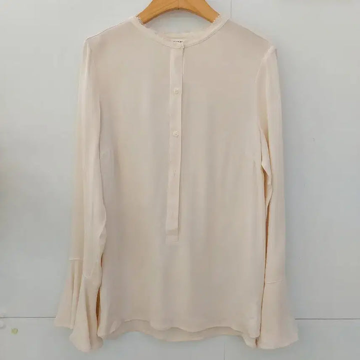 [BUNJANG] Club Monaco Pink Beige Flared Sleeve Blouse / 클럽모나코 핑크베이지 나팔소매 블라우스 55