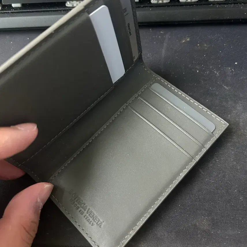 [BUNJANG] Bottega Veneta Card Wallet Grey / 보테가 베네타 카드 지갑 그레이