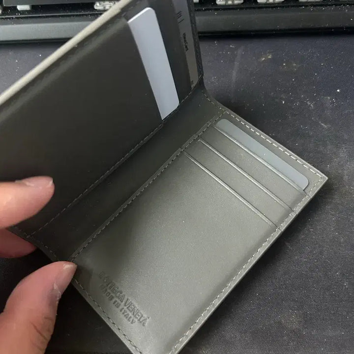 [BUNJANG] Bottega Veneta Card Wallet Grey / 보테가 베네타 카드 지갑 그레이