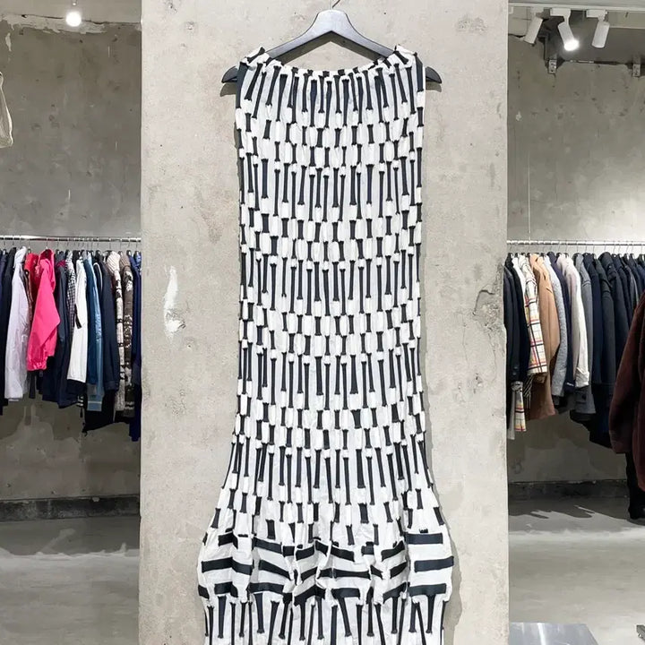 [BUNJANG] Issey Miyake HAAT Sculptural Knot Sleeveless Long Dress / 이세이 미야케 haat 스컬프쳐럴 나트 슬리브리스 롱 원피스