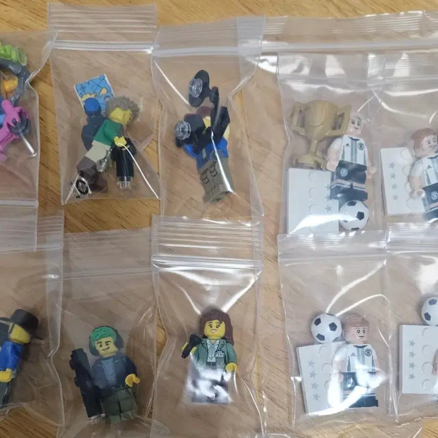 [BUNJANG] LEGO Minifigures Series 10 Bundle Set / 레고 미니피규어 10기 일괄