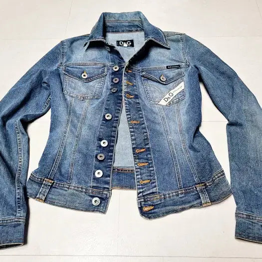 [BUNJANG] Dolce &amp; Gabbana Washed Denim Jacket Women&