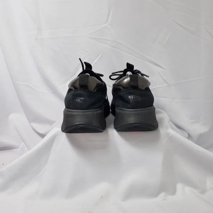 [BUNJANG] Fitflop F-Mode Suede Sneakers / 빈티지하서 235 핏플랍 F모드 스웨이드 스니커즈
