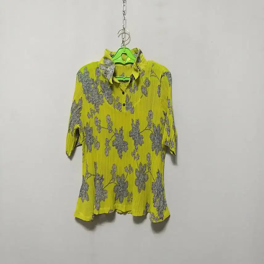 [BUNJANG] Yellow Floral Print Pleated Blouse / ㅎ242 플리츠상의