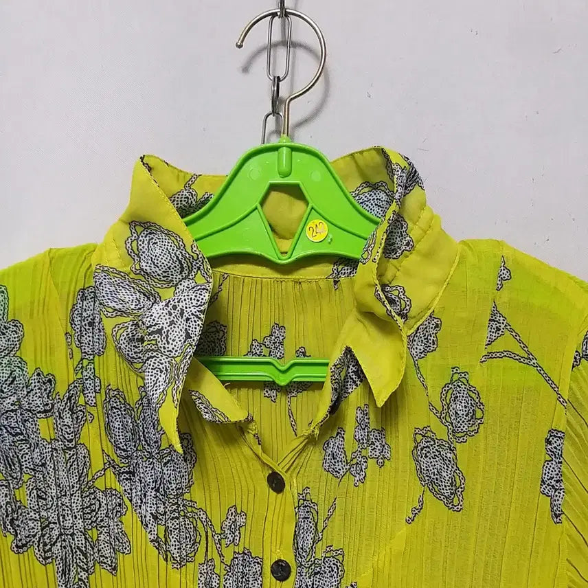 [BUNJANG] Yellow Floral Print Pleated Blouse / ㅎ242 플리츠상의