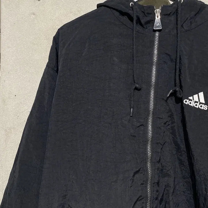 [BUNJANG] Adidas Black Logo Quilted Nylon Jumper / 아디다스 블랙 로고 나일론 누빔 점퍼