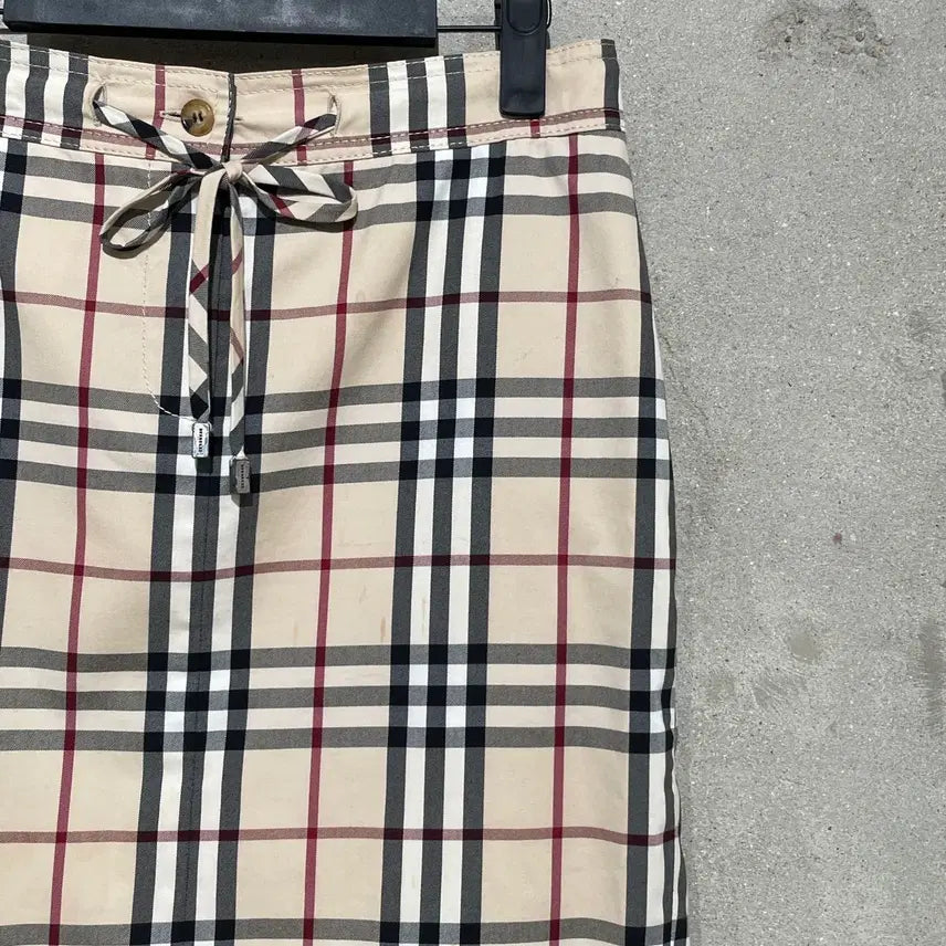 [BUNJANG] Burberry Light Beige Nova Check String Midi Skirt Size 8 / 버버리 라이트 베이지 노바체크 스트링 미디스커트