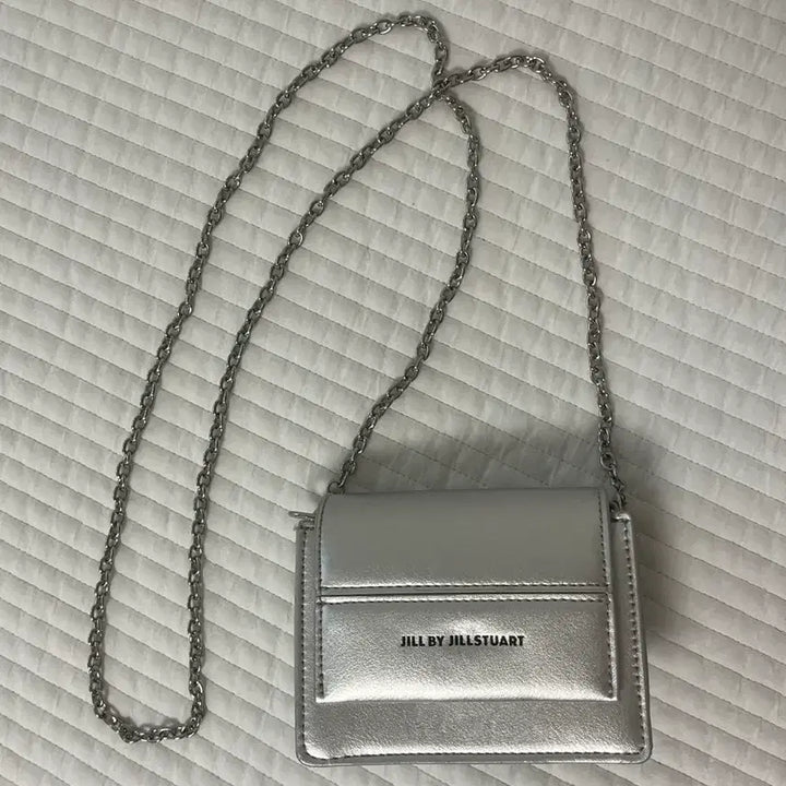 [BUNJANG] JILLSTUART Chain Mini Crossbody Bag Silver / 질바이질스튜어트 체인 미니 크로스백 실버