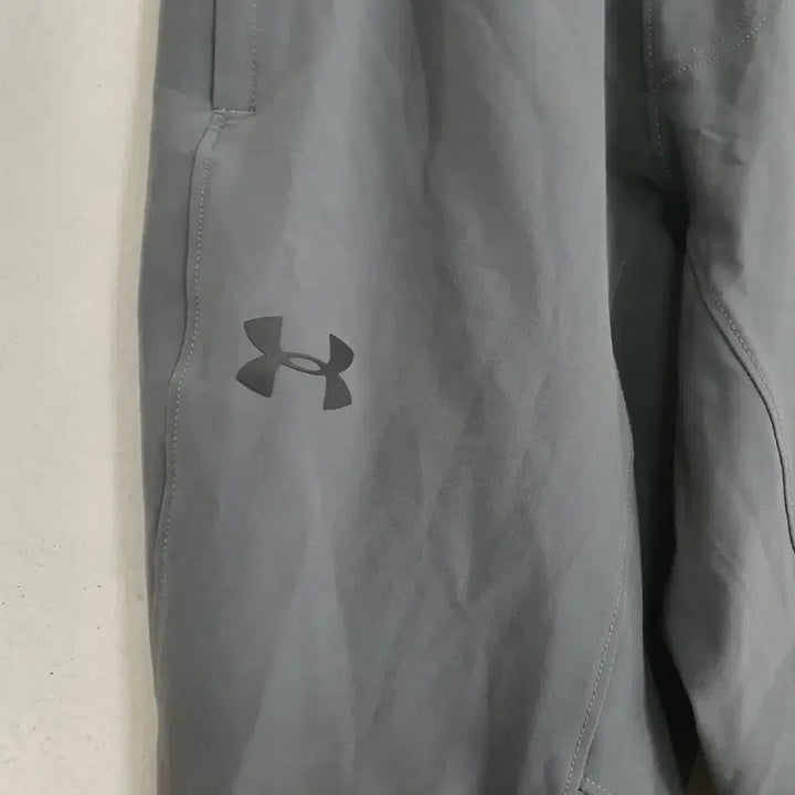 [SOLD OUT] 언더아머 여성 그레이 슬림 조거 팬츠 26-27