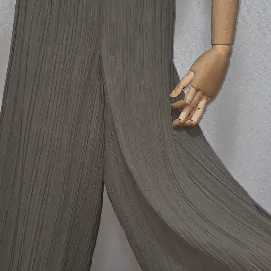 [BUNJANG] Objet Khaki Pleated Pants Size 66 / 오브제 카키 플리츠바지 66