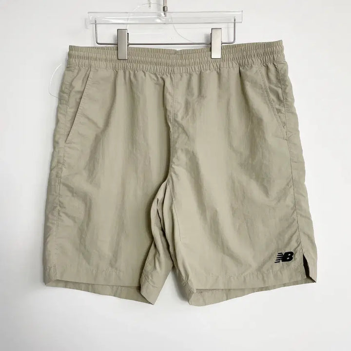 [SOLD OUT] F1 뉴발란스 나일론 우븐 반바지 36-38사이즈