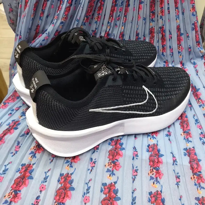 [BUNJANG] Nike Interact Run Running Shoes 275mm / 나이키 인터랙트 런 275mm