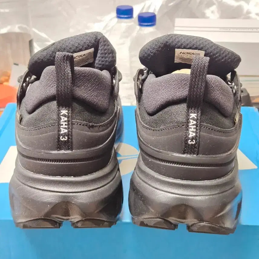 [BUNJANG] Hoka Kaha 3 Low Hiking Boots Black / 호카 카하 3  로우