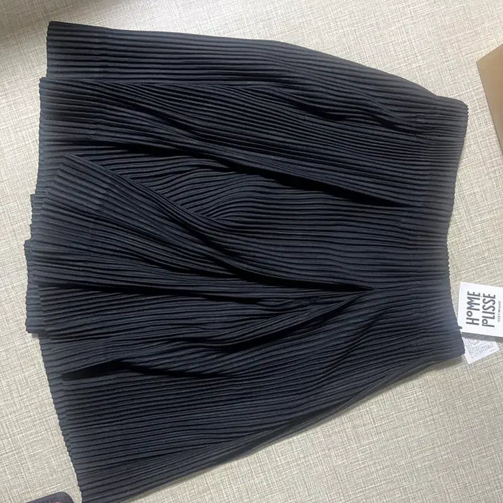 [BUNJANG] Homme Plissé Issey Miyake Hakam Short Pants Black / 옴므플리세 이세이미야케 반바지 하카마 숏팬츠 블랙 JF159 4월 먼슬리