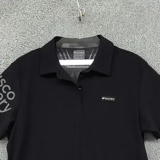 [BUNJANG] Discovery Expedition Black Polyester Short Sleeve Polo Shirt / 디스커버리 블랙 트레이닝 반팔 카라티 95