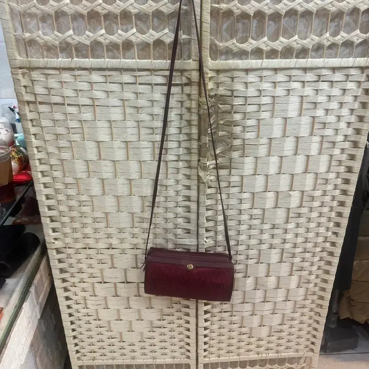 [BUNJANG] Christian Dior Honeycomb Mini Cylinder Crossbody Bag / 정품 디올 허니콤 미니 원통 크로스백 팝니다