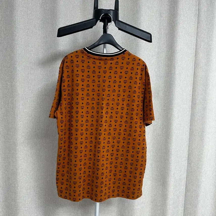 [BUNJANG] MCM Unisex Short Sleeve T-Shirt / MCM 공용 반팔
