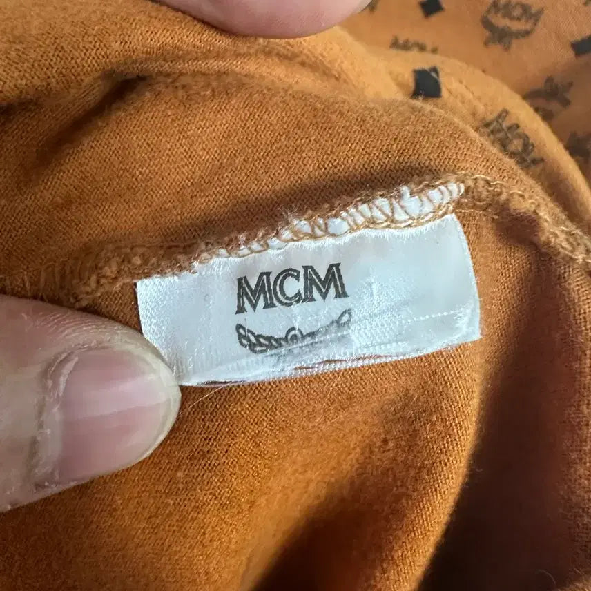 [BUNJANG] MCM Unisex Short Sleeve T-Shirt / MCM 공용 반팔