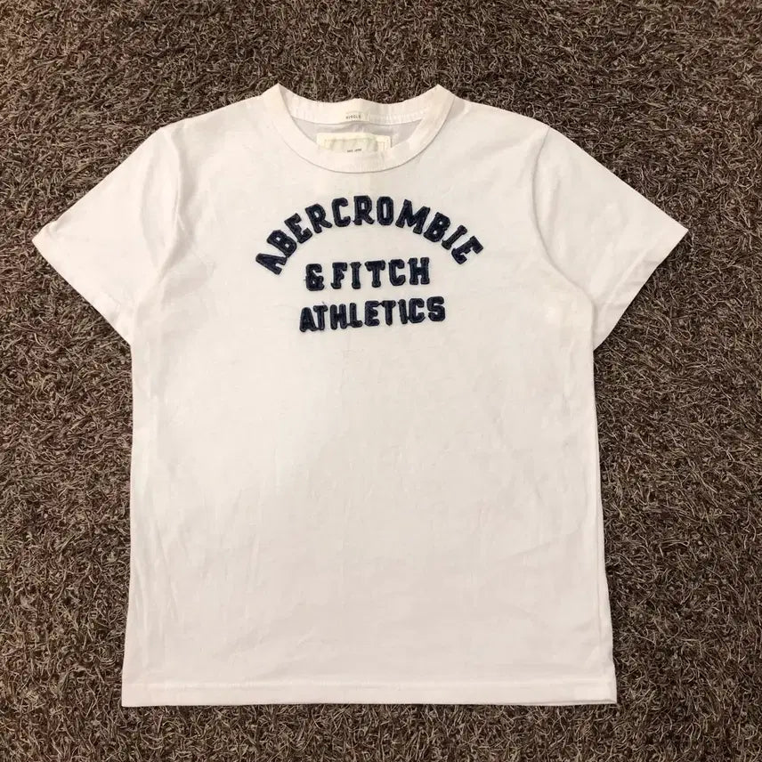 [BUNJANG] Abercrombie White Logo Short Sleeve T-Shirt / M 아베크롬비 화이트 로고 반팔 티셔츠