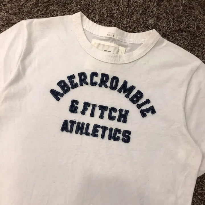 [BUNJANG] Abercrombie White Logo Short Sleeve T-Shirt / M 아베크롬비 화이트 로고 반팔 티셔츠