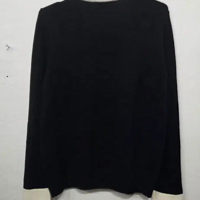 [BUNJANG] Aigner Colorblock Cardigan / 아이그너 블랙 배색 가디건