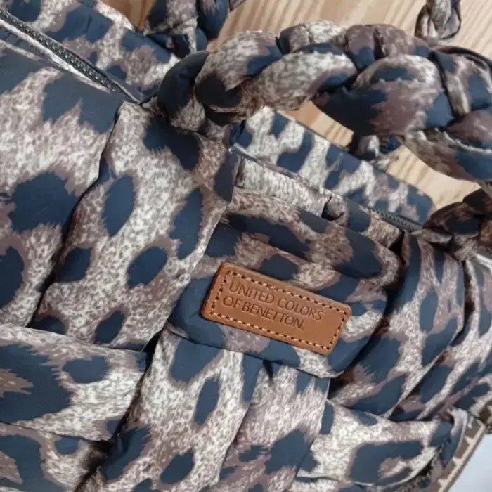 [BUNJANG] Benetton Leopard Pattern Weaving Tote Bag / 베네통 레오파드 패턴 위빙 토트백