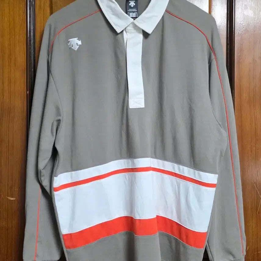[BUNJANG] Descente Khaki Beige Color Block Collar Shirt L (New) / 데상트 카라 셔츠 L 105 카키베이지 새상품 맨투맨 티셔츠 등산 캠핑