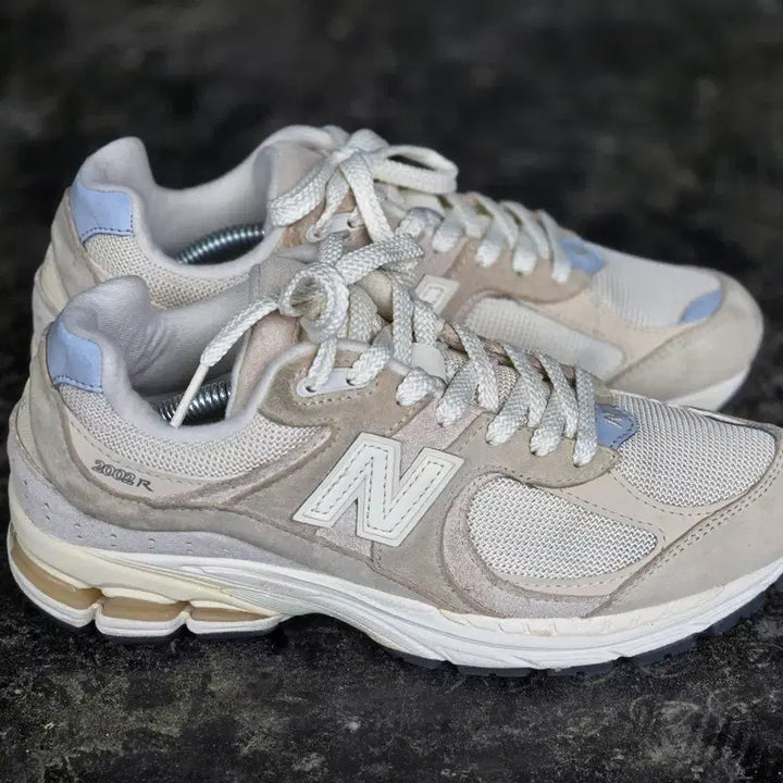 [BUNJANG] New Balance 2002R Beige Sneakers 240mm / 뉴발란스 2002R 베이지 운동화 240mm