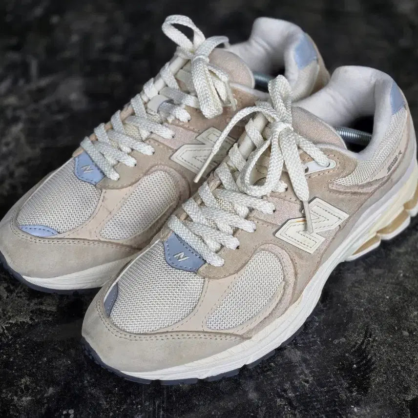 [BUNJANG] New Balance 2002R Beige Sneakers 240mm / 뉴발란스 2002R 베이지 운동화 240mm