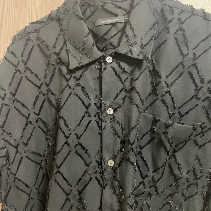 [BUNJANG] Hatching Room Tassel Short Sleeve Shirt Black / [4] 해칭룸 테슬 반팔 셔츠 블랙
