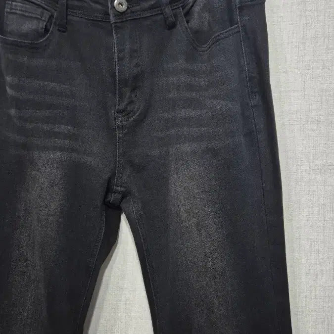 [BUNJANG] Black Washed Bootcut Denim Pants / 블랙 워싱 부츠컷 데님 팬츠